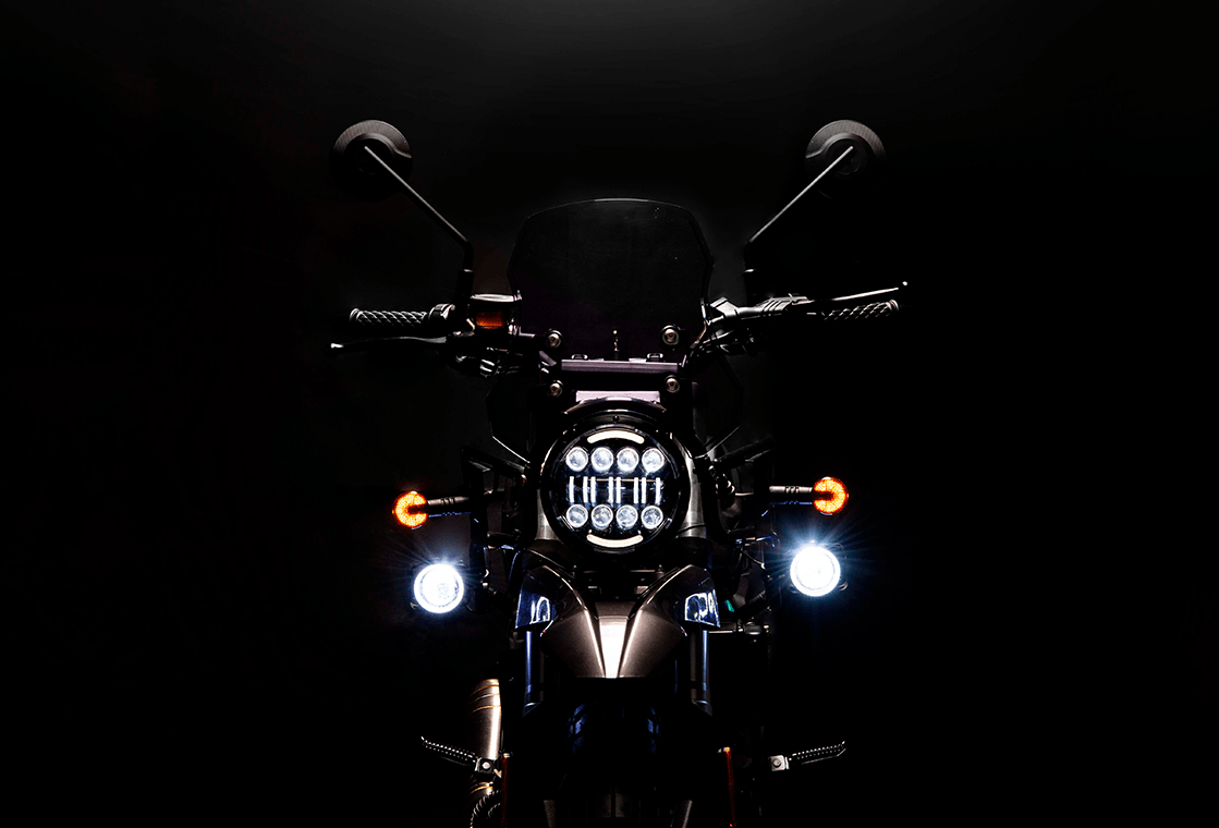 MB-Singl-Performance-EVEREST-Section6-img4-min