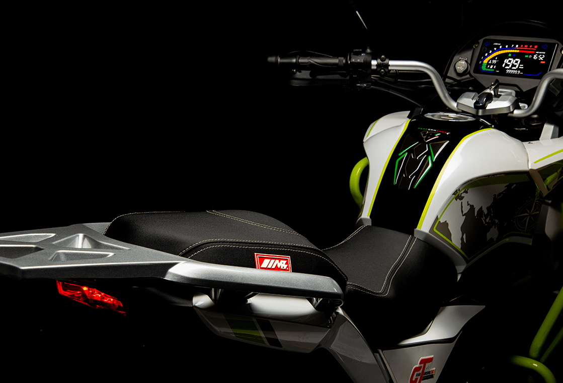 MB-Singl-Performance-GRANT-Section6-img3-min