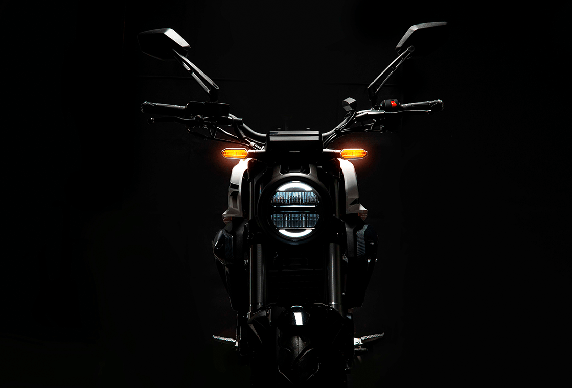 MB-Singl-Performance-SF501250-Section6-img3-min