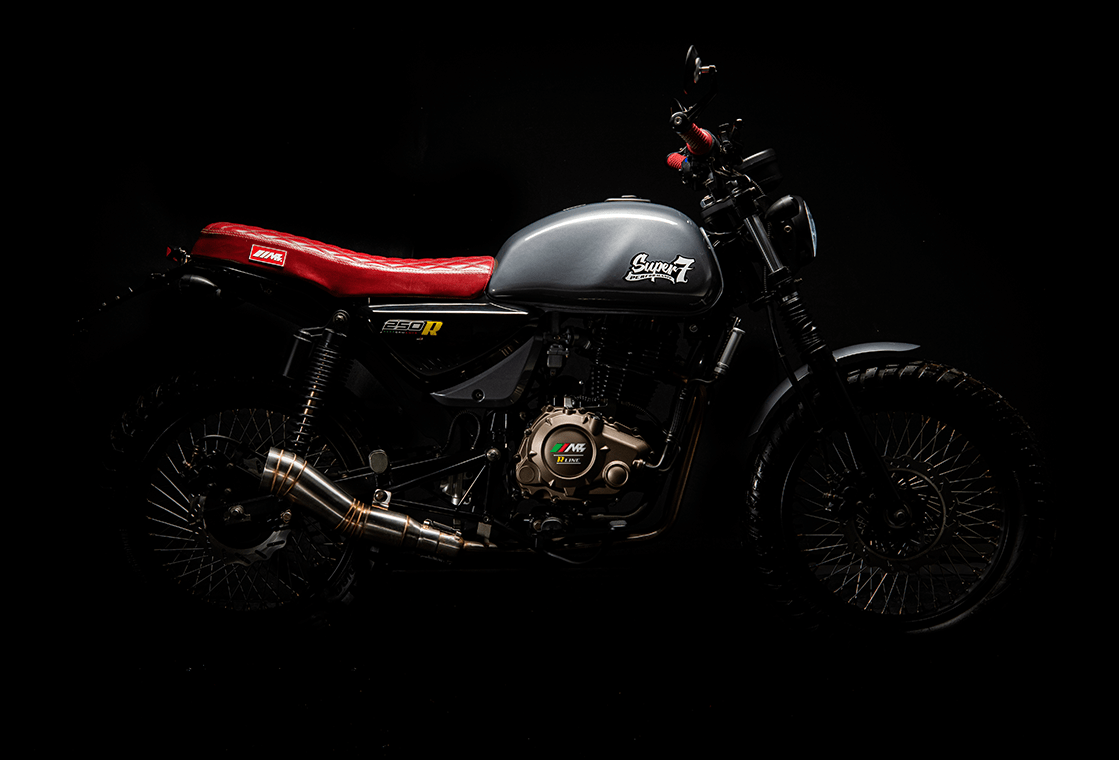 MB-Singl-Performance-SUPER7-Section6-img1-min