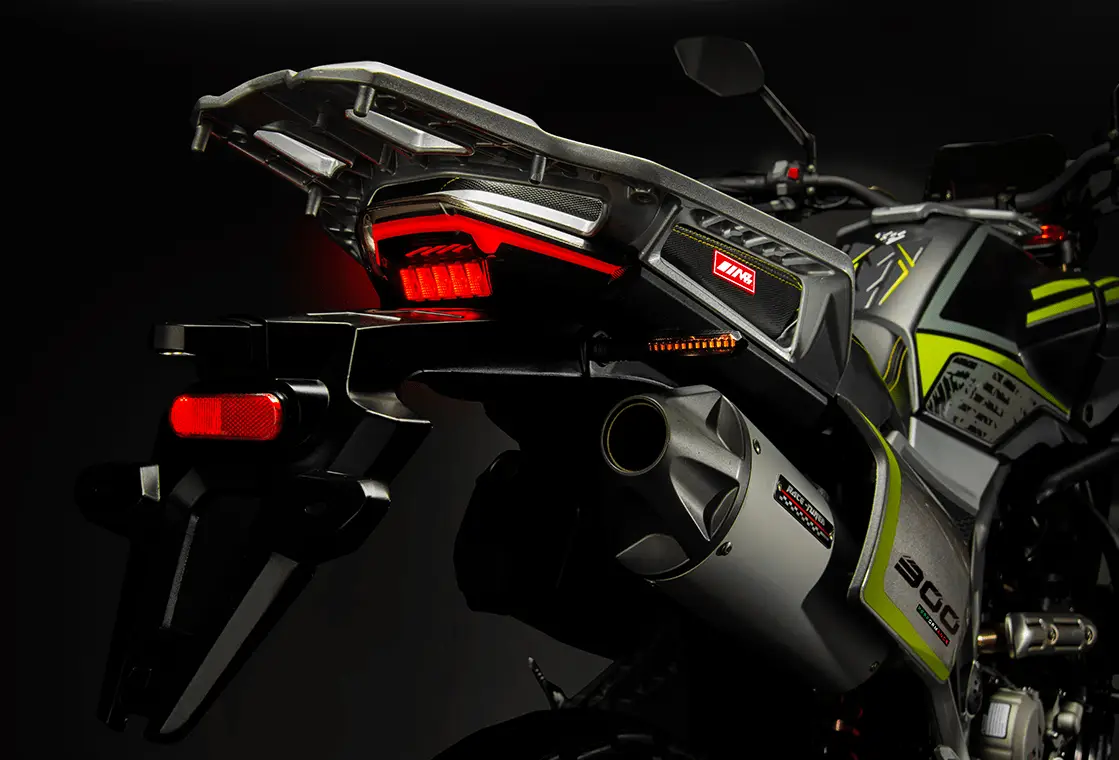 MB-Singl-Performance-XROAD-Section6-img3-min-1